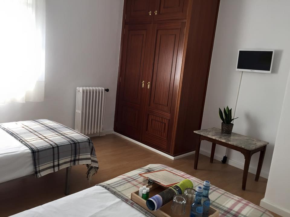 Mon Comeysuena Guesthouse Monforte De Lemos Room photo